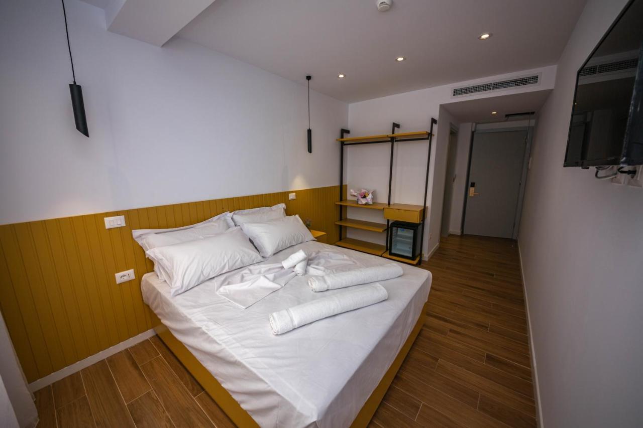 Hesperus Hotel Vlorë Eksteriør bilde